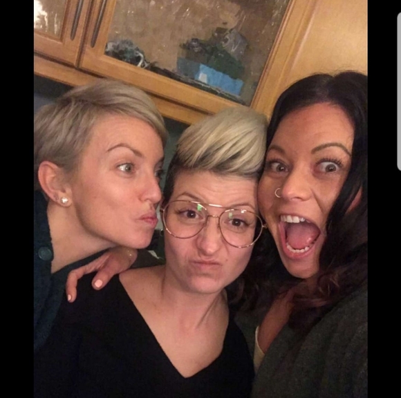 Meet your Posher, Trudy - Picture 1 of 1